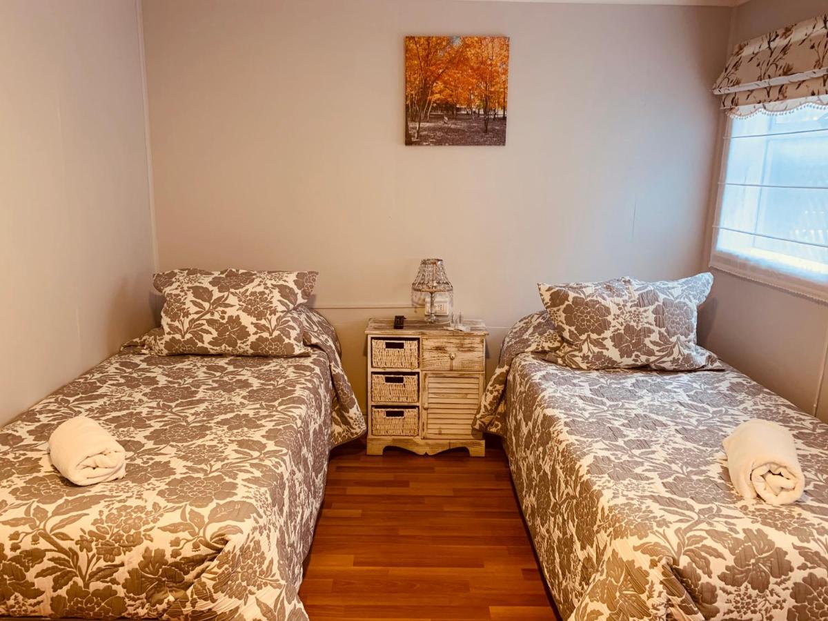 Arte Brisa Hostal Boutique Puerto Natales Luaran gambar
