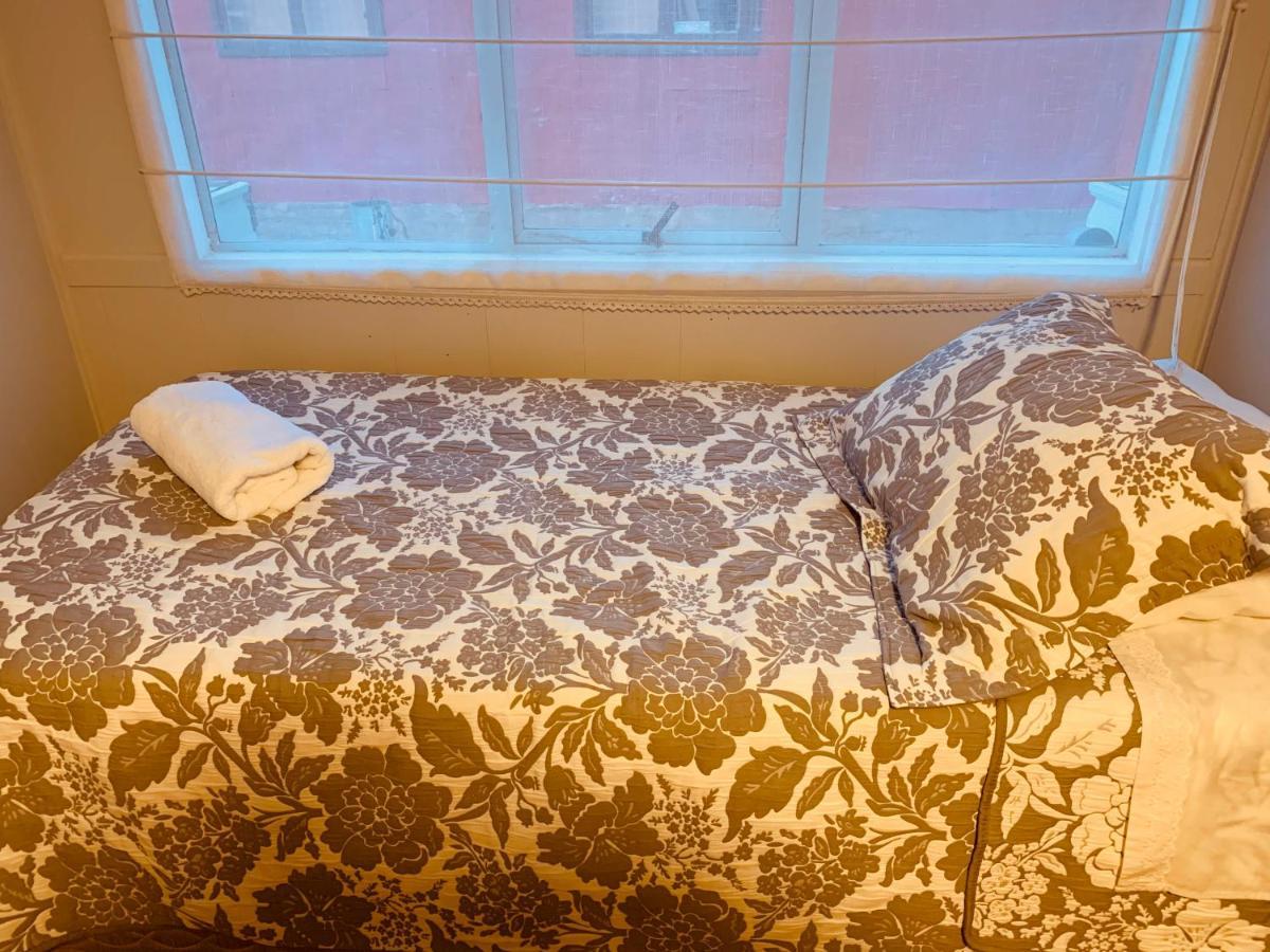 Arte Brisa Hostal Boutique Puerto Natales Luaran gambar