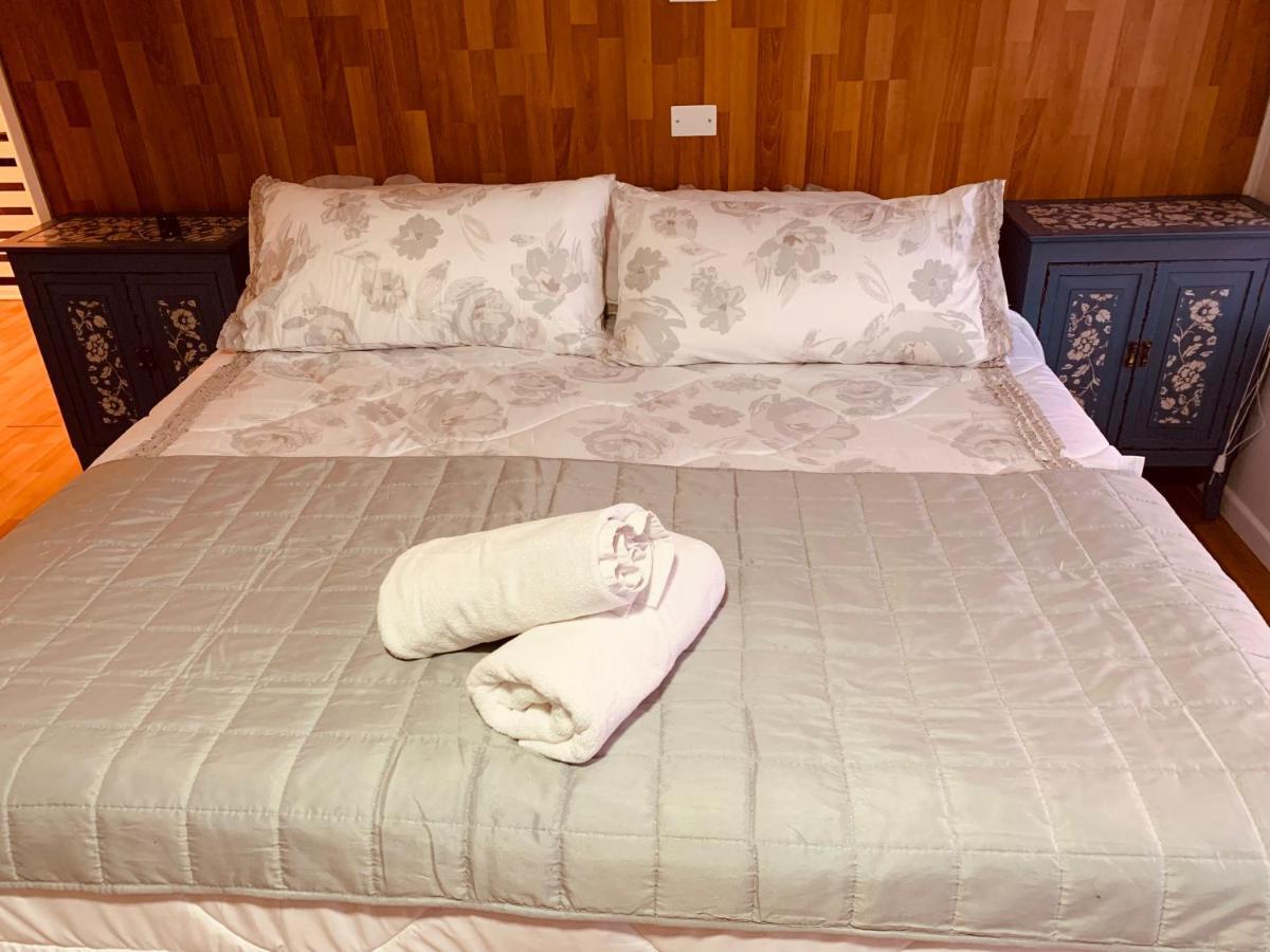 Arte Brisa Hostal Boutique Puerto Natales Luaran gambar