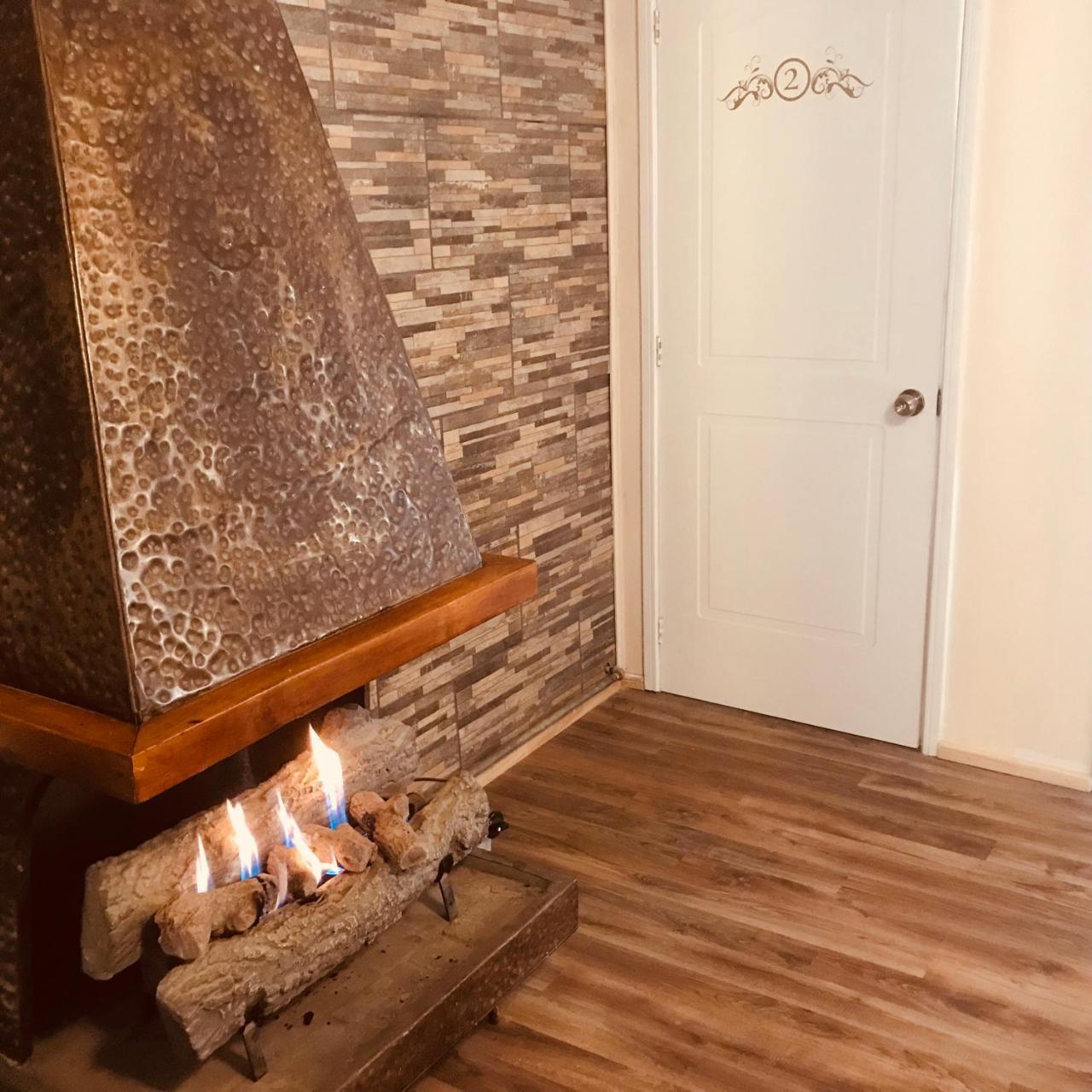 Arte Brisa Hostal Boutique Puerto Natales Luaran gambar